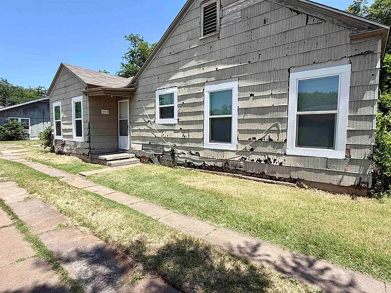 1314 Taylor St — Photo 9