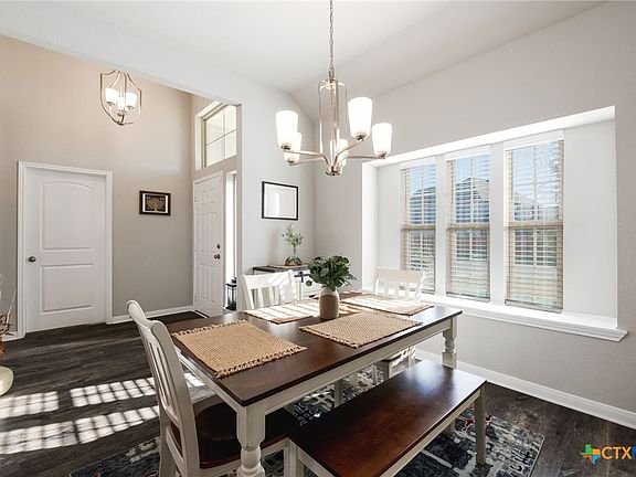 5th image of 1612 Crooked Tree Dr