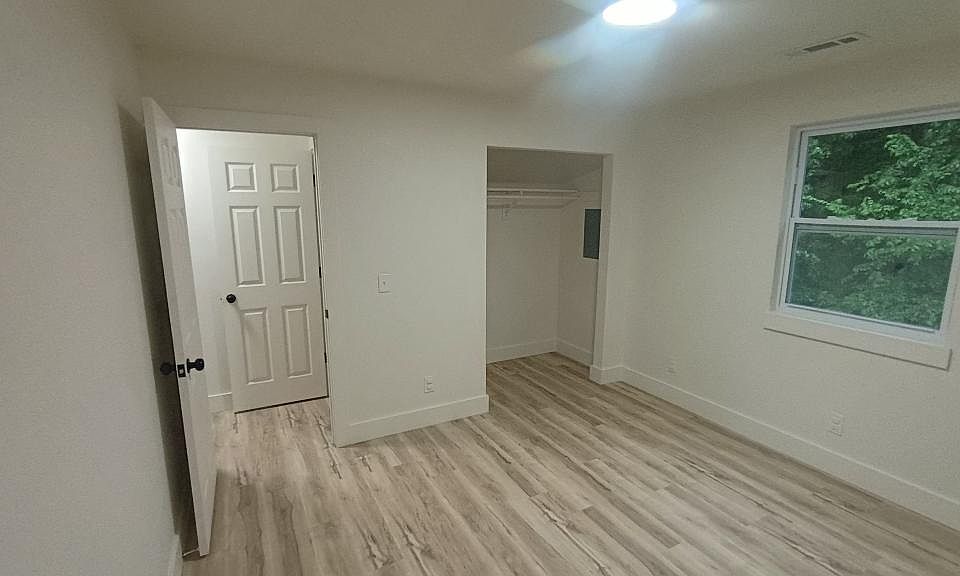 1st image of 9487 Noble Ln APT D