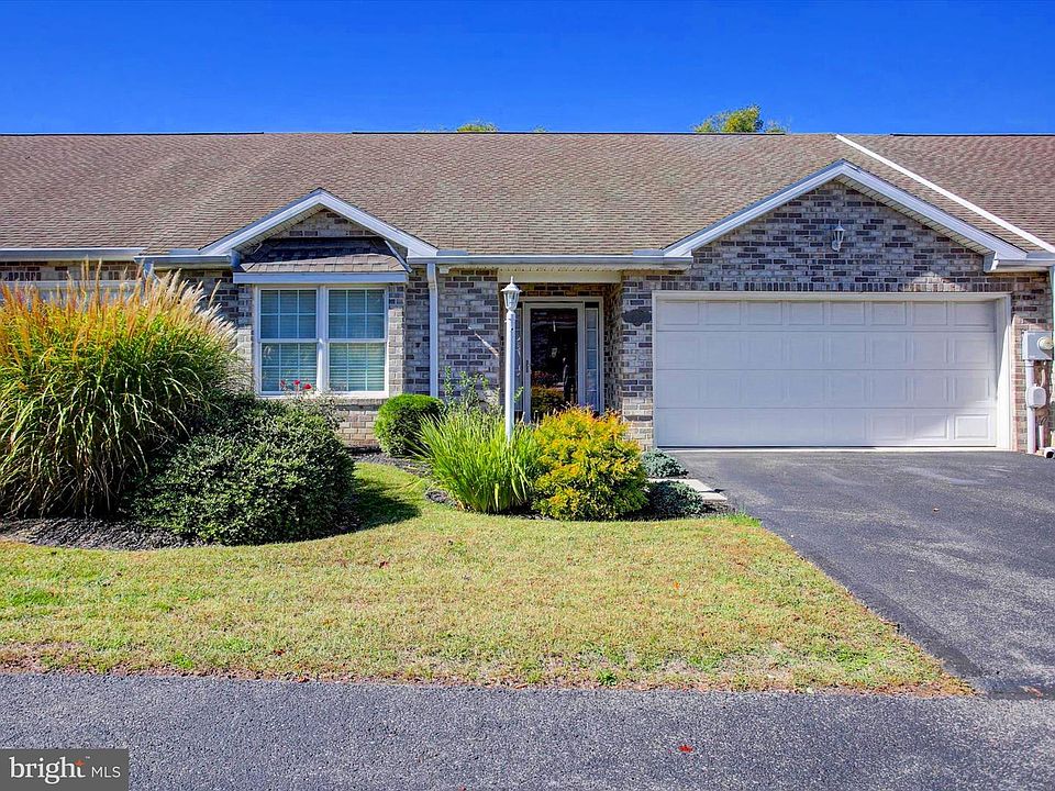 1st image of 602 Brookview Dr
