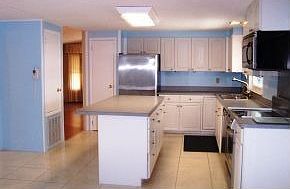 5th image of 939 Jacaranda Dr