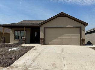 2122 Greenfield Point, Kearney, MO 64060