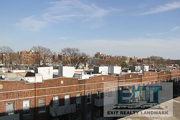 Sold by Exit Realty Landmark | media 6