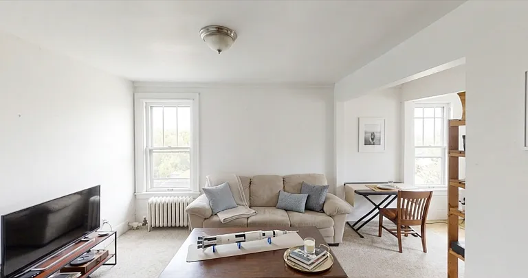 500 Catherine St #2 — Photo 2