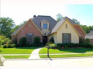 2401 Abbey Rd, Bossier City, LA 71111