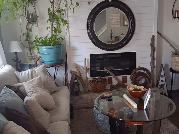 404 Island Pines Dr, Port Royal, SC 29935