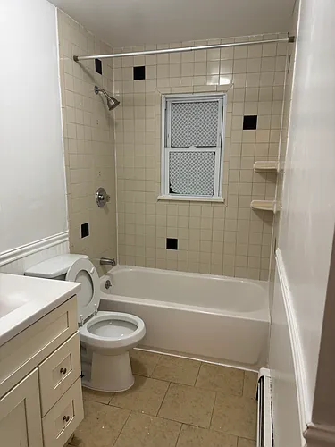 73 Montgomery Ave #1RST Photo 1
