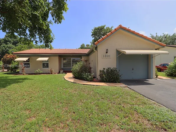 1321 NW 93rd Ave, Pembroke Pines, FL 33024