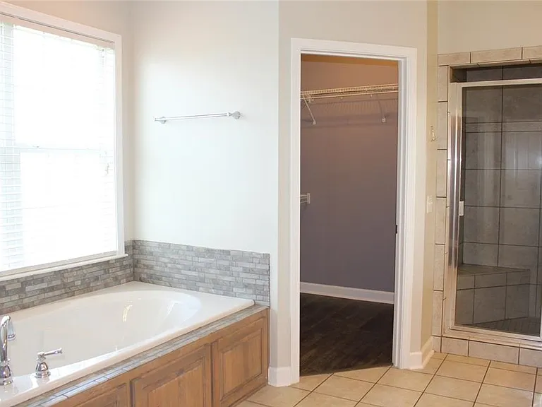 105 Frisco Ln — Photo 13