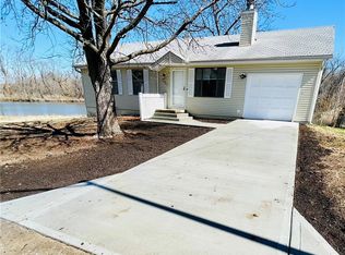 1421 N Emery St, Independence, MO 64050