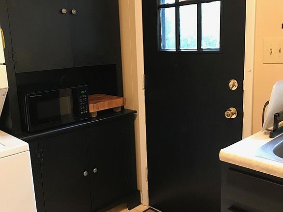 4th image of 100 W 24th St #6