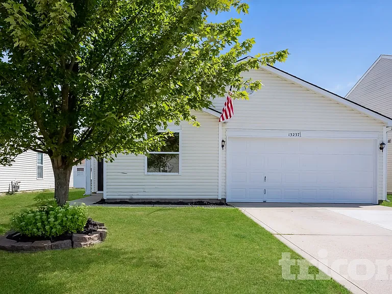 13237 N Etna Green Dr — Photo 1