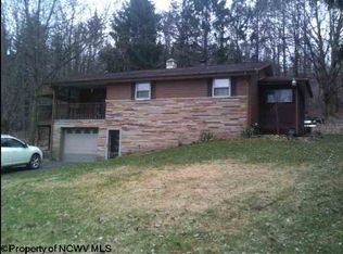 2617 Smithtown Rd, Morgantown, WV 26508