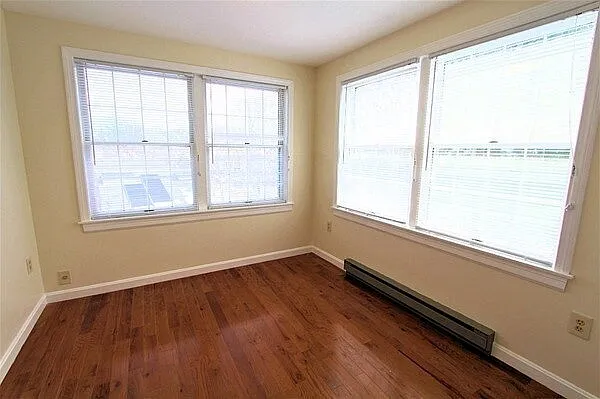 27 Fallon Ct — Photo 9