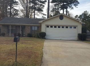 5904 S Plum St, Pine Bluff, AR 71603