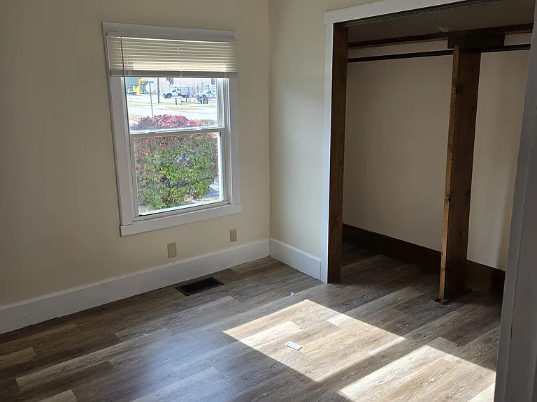 906 N Monroe St #2 — Photo 10