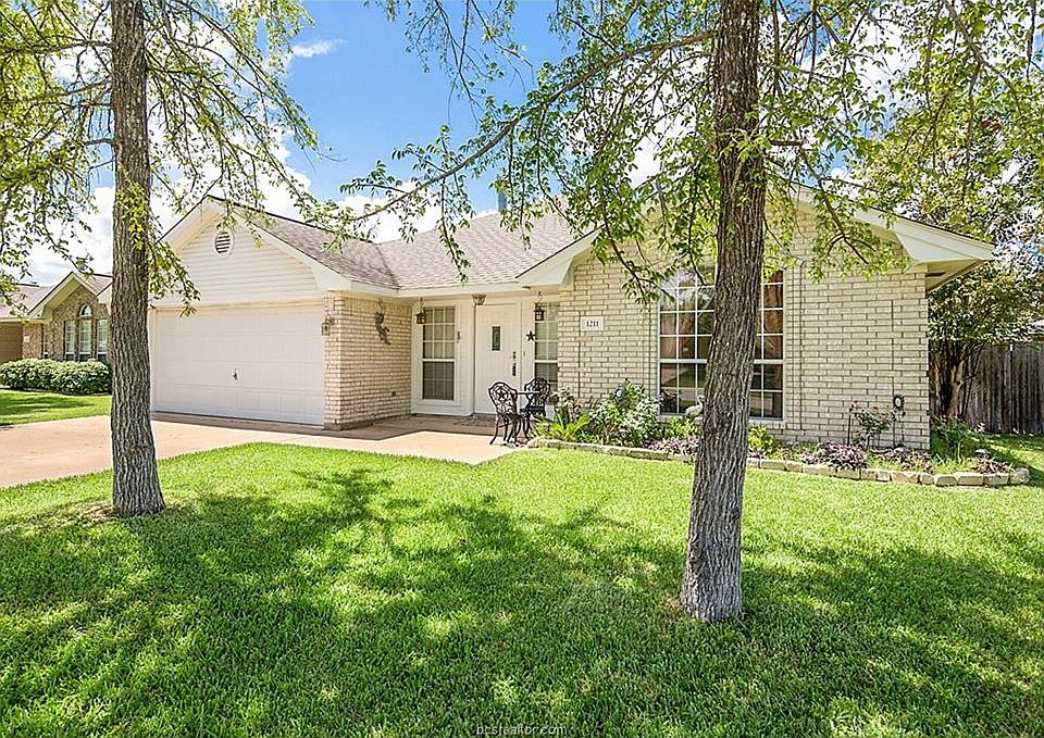 1211 Mullins Ct, College Station, TX 77845 Zillow