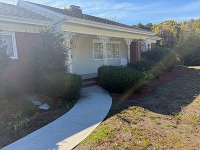 24 Wayne Memorial Dr, Dartmouth, MA, 02747