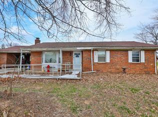 105 Smith Ave, Warsaw, KY 41095