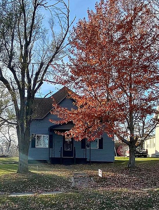 227 N State St, Milan, MO 63556 Zillow