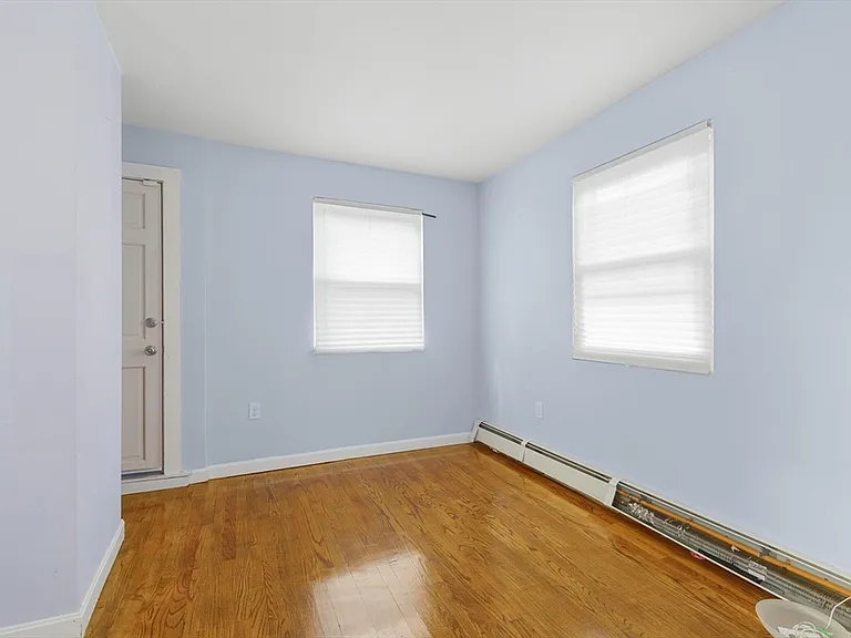 103 Winthrop St #3 — Photo 14