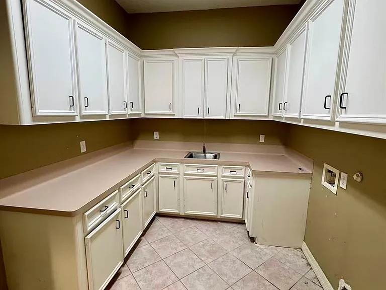 15106 Green Tavern Ct — Photo 23