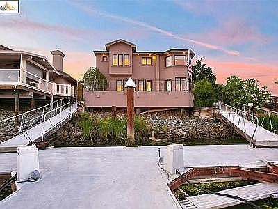 1st image of 4320 Driftwood Pl