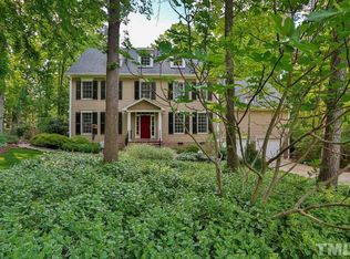 242 Knollwood Dr, Chapel Hill, NC 27514