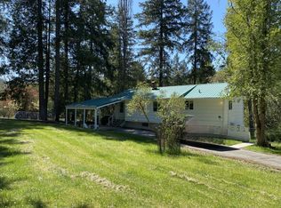 765 Fall Creek Rd, Glide, OR 97443