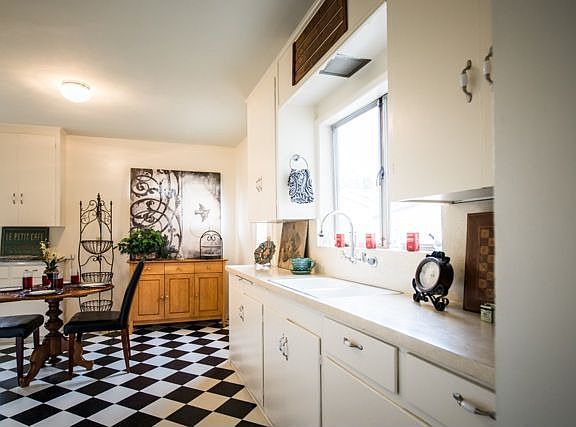 French country Kitchen 