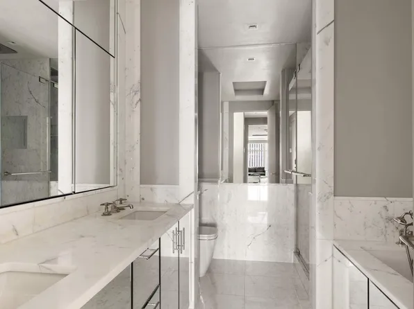 151 East 58th Street image 9 of 17