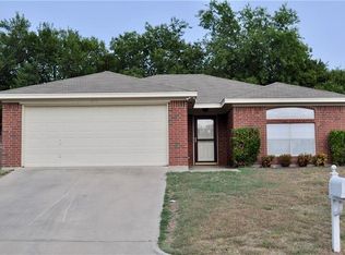 616 Duke St, Weatherford, TX 76086