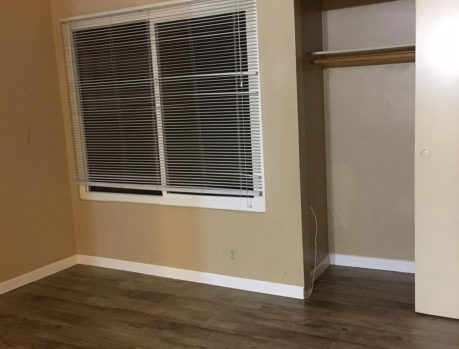 2 bed, 980 sqft, $1,800 — Photo 3