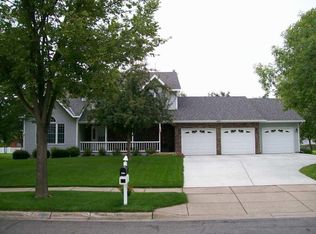 2571 Colony Cir, Saint Cloud, MN 56303
