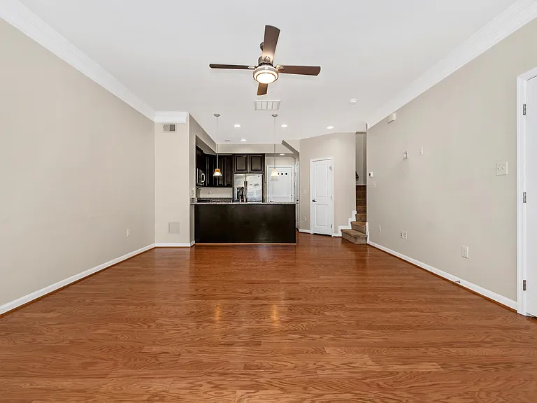 Enjoy cooking while entertaining - Open Concept