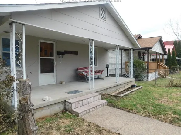 502 Drew St, Saint Albans, WV 25177