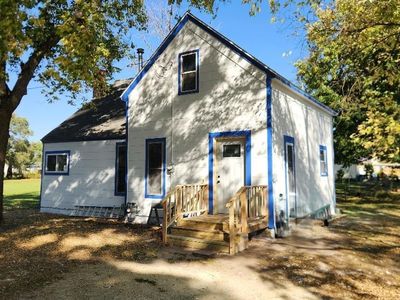 930 Pearl St, Lamont, IA, 50650