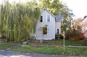 2nd image of 325 S Plum St