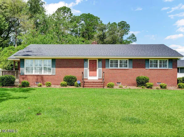 119 Rosewood Lane, Rose Hill, NC 28458