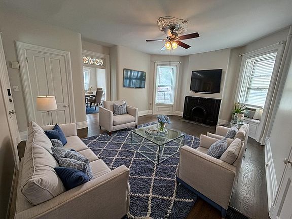 3rd image of 2531 Moorman Ave #2