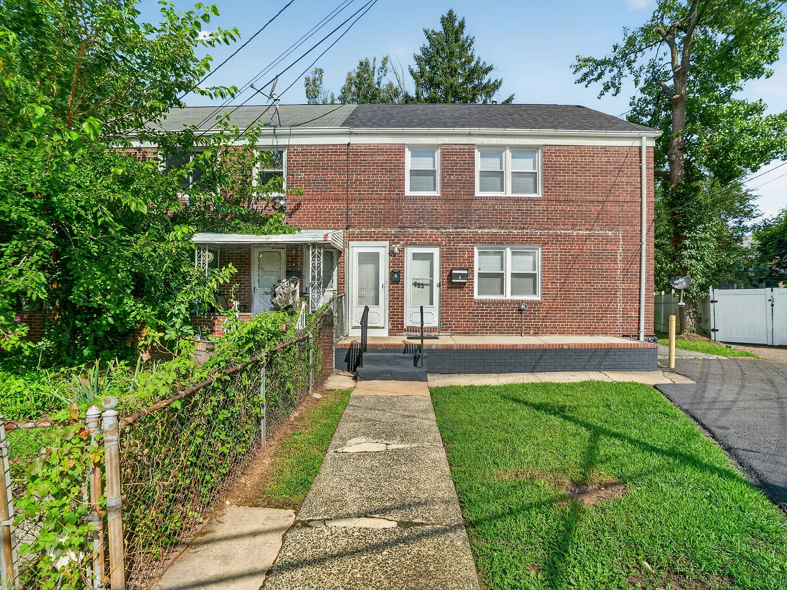 2 bed, 800 sqft, $2,250 — Photo 3