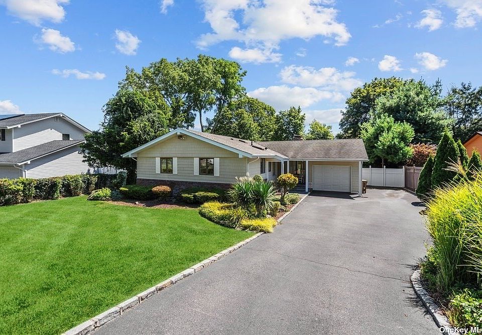 18 Eagle Lane, Smithtown, NY 11788 Zillow