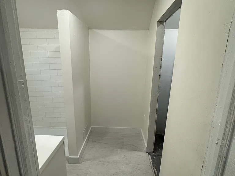 2118 W 17th St #2 — Photo 19