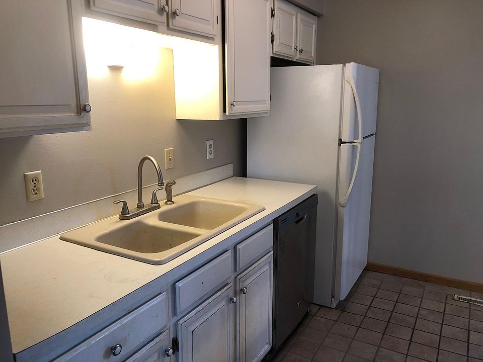 Kitchen view 1