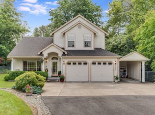 17433 SE 140th St, Renton, WA 98059