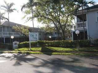 7554 Stirling Rd APT 105, Hollywood, FL 33024