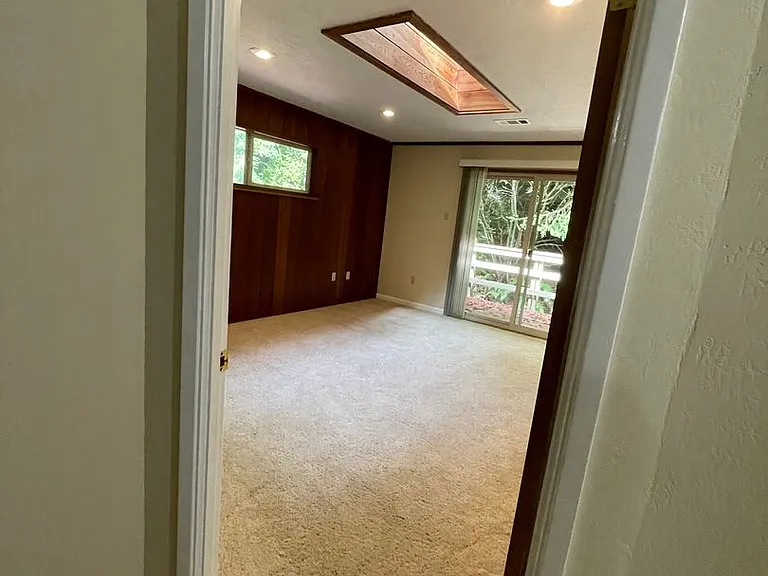 2485 Sonnenfelt Rd — Photo 41