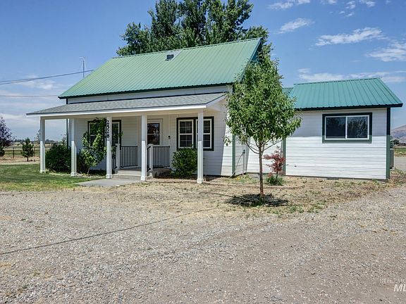 2nd image of 2528 Waterwheel Rd