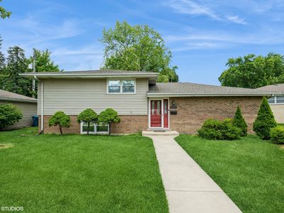 325 E North Ave, Elmhurst, IL, 60126
