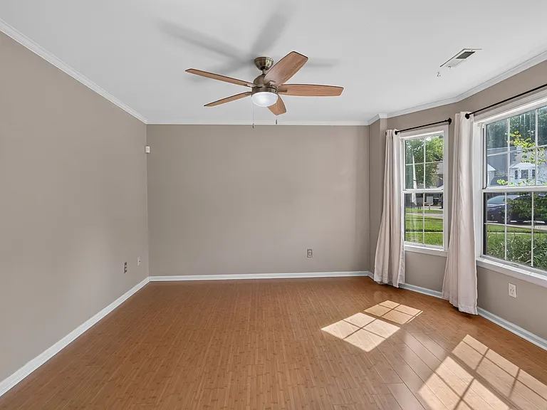 102C Heather Way — Photo 8